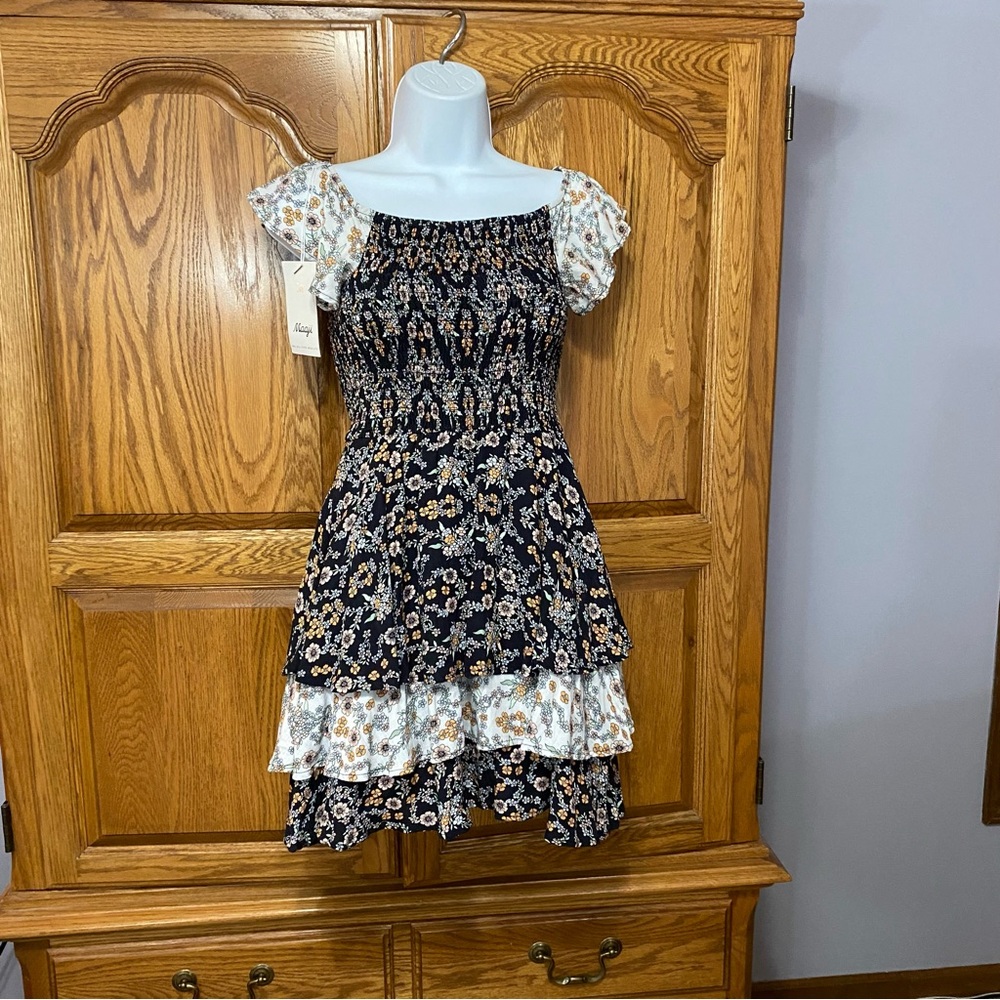 Maaji Naya Black Ditsy Floral Ruffle Smocked Mini Dress Women’s‎ Sz M NWT Boho